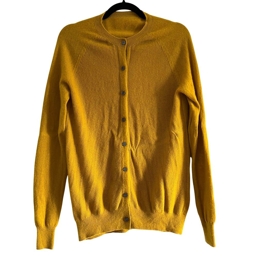 Women’s Medium 100% Superfine Merino Wool Button Cardigan Mustard Yellow - EUC